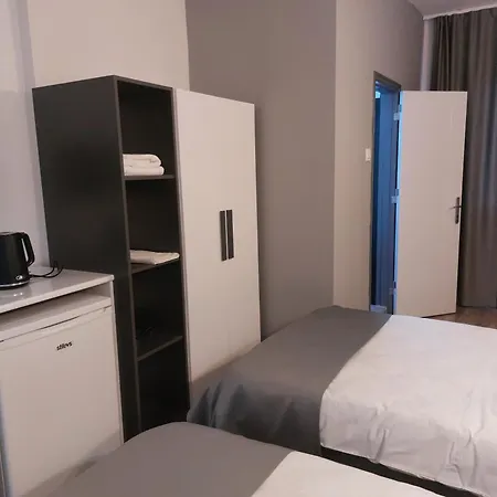 Lighthouse By Holidaykeys Κερύνεια