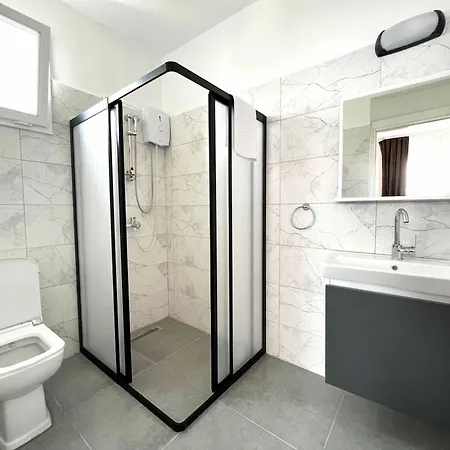 Lighthouse By Holidaykeys