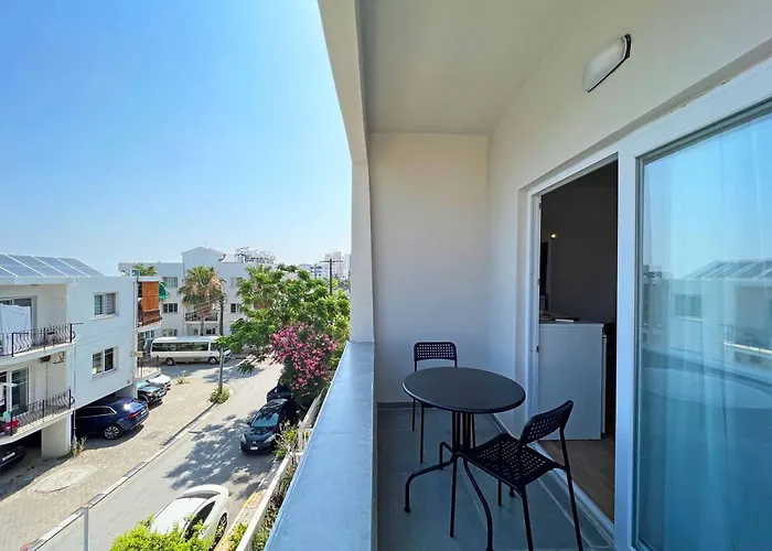 Lighthouse By Holidaykeys キレニア