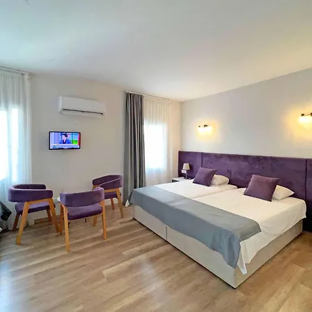 Lighthouse By Holidaykeys * Кирения